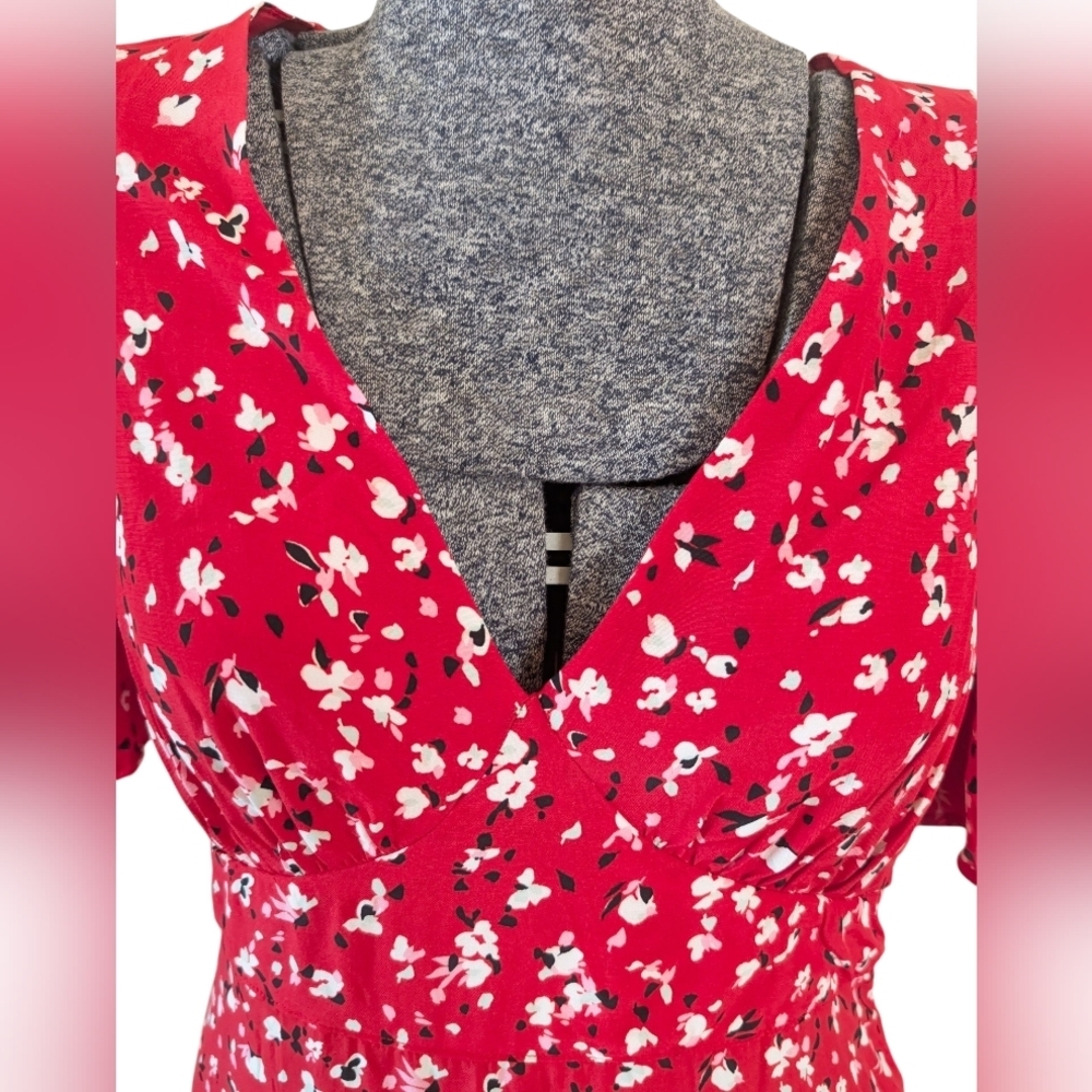 ​A New Day Red Floral V-Neck Flutter Sleeve Midi Dress Size 4 NWOT - Picture 3 of 9